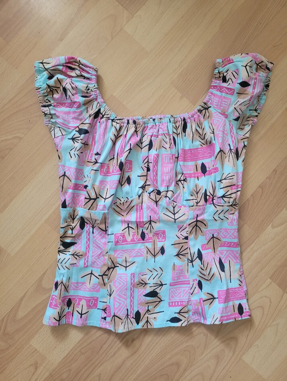 Rare Hard To Find Print, Pinup Couture Pink, Off-Shoulder Printed Top